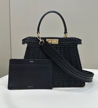 Load image into Gallery viewer, Fendi Peekaboo Small iseeu Bag