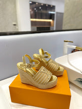 Load image into Gallery viewer, Louis Vuitton Starboard Wedge Sandals