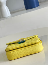 Load image into Gallery viewer, Louis Vuitton Micro Metis Bag