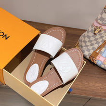 Load image into Gallery viewer, Louis Vuitton Lock it flat Mule