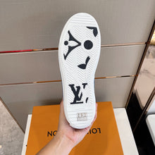Load image into Gallery viewer, Louis Vuitton Charlie Sneakers