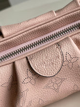 Load image into Gallery viewer, Louis Vuitton Scala Mini Pouch Bag