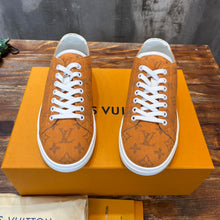 Load image into Gallery viewer, Louis Vuitton Resort Sneakers