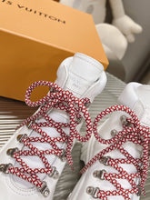 Load image into Gallery viewer, Louis Vuitton Ruby Flat Ranger Boots