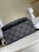 Load image into Gallery viewer, Louis Vuitton Campus Backpack