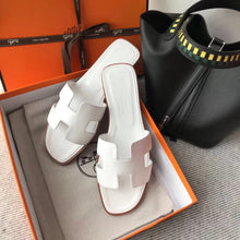 Load image into Gallery viewer, Hermes Oran Sandals