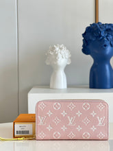 Load image into Gallery viewer, Louis Vuitton Zippy Wallet