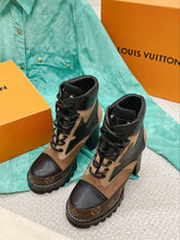 Load image into Gallery viewer, Louis Vuitton Star Trail Ankle Boots