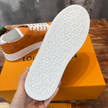 Load image into Gallery viewer, Louis Vuitton Resort Sneakers