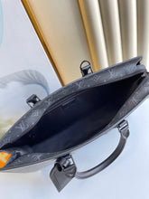 Load image into Gallery viewer, Louis Vuitton Sac Plat Horizontal Zippe Bag