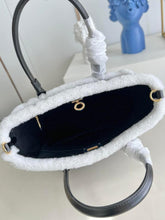 Load image into Gallery viewer, Louis Vuitton On My Side MM Bag