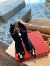 Load image into Gallery viewer, Valentino Boots