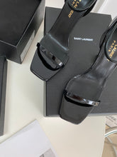 Load image into Gallery viewer, YSL Opyum Heels