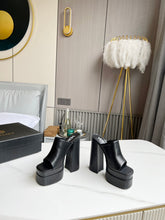 Load image into Gallery viewer, Versace Platform Mule
