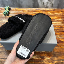 Load image into Gallery viewer, Balenciaga Furry Slide Sandals