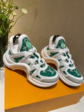 Load image into Gallery viewer, Louis Vuitton Archlight Sneaker