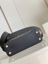 Load image into Gallery viewer, Louis Vuitton Capucines BB Bag