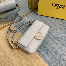 Load image into Gallery viewer, Fendi Baguette Bag - LUXURY KLOZETT
