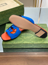 Load image into Gallery viewer, Gucci Interlocking G Cut Out Sandal