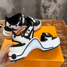Load image into Gallery viewer, Louis Vuitton Archlight Flat Sandals