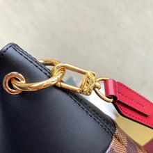 Load image into Gallery viewer, Louis Vuitton Maida Hobo Bag