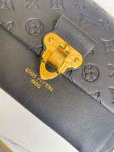Load image into Gallery viewer, Louis Vuitton Vavin MM Bag