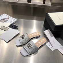 Load image into Gallery viewer, Gucci Slides With Double G