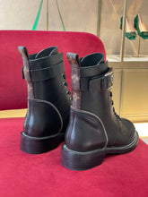 Load image into Gallery viewer, Louis Vuitton Boots