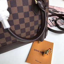 Load image into Gallery viewer, Louis Vuitton Alma BB Bag - LUXURY KLOZETT