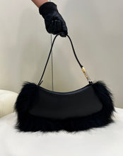 Load image into Gallery viewer, Fendi O'lock Swing Bag