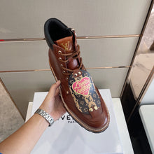 Load image into Gallery viewer, Louis Vuitton OBERKAMPF Ankle Boot