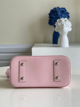 Load image into Gallery viewer, Louis Vuitton Alma BB Bag