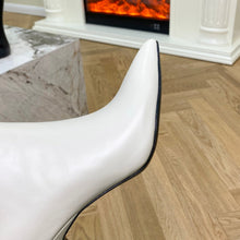 Load image into Gallery viewer, Louis Vuitton Signature Knee High Boot