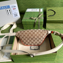 Load image into Gallery viewer, Gucci North Face Belt Bag