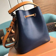 Load image into Gallery viewer, Louis Vuitton NeoNoe BB Bag