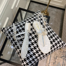 Load image into Gallery viewer, Chanel Sandal