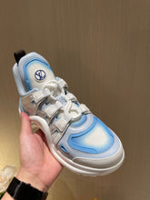 Load image into Gallery viewer, Louis Vuitton Archlight Sneaker