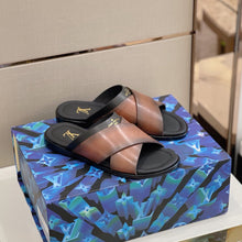 Load image into Gallery viewer, Louis Vuitton Foch Mule