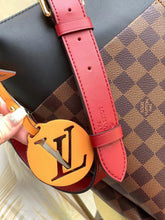 Load image into Gallery viewer, Louis Vuitton Maida Hobo Bag