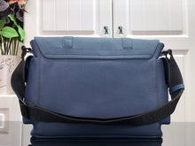 Load image into Gallery viewer, Louis Vuitton Christopher Messenger Bag