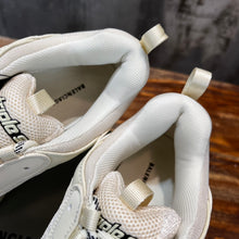 Load image into Gallery viewer, Balenciaga Triple S Sneakers