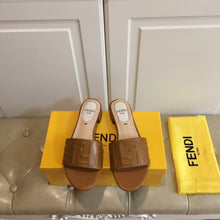 Load image into Gallery viewer, Fendi Signature Slides
