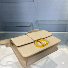 Load image into Gallery viewer, Christian Dior 30 Montaigne Bag