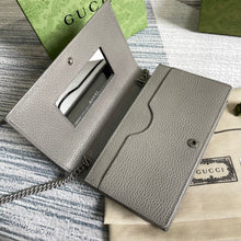 Load image into Gallery viewer, Gucci GG Marmont Chain Wallet