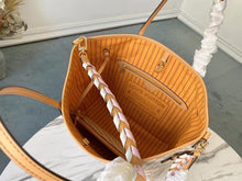 Load image into Gallery viewer, Louis Vuitton Neverfull MM Bag