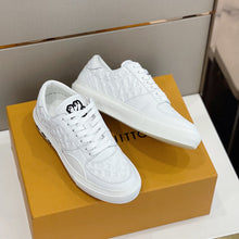 Load image into Gallery viewer, Louis Vuitton Ollie  Sneakers