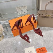 Load image into Gallery viewer, Hermes premiere 70 Heels