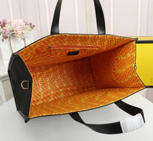 Load image into Gallery viewer, Fendi Shopper Bag