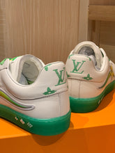 Load image into Gallery viewer, Louis Vuitton Luxembourg  Samothrace Sneakers