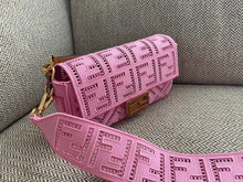 Load image into Gallery viewer, Fendi Baguette Bag